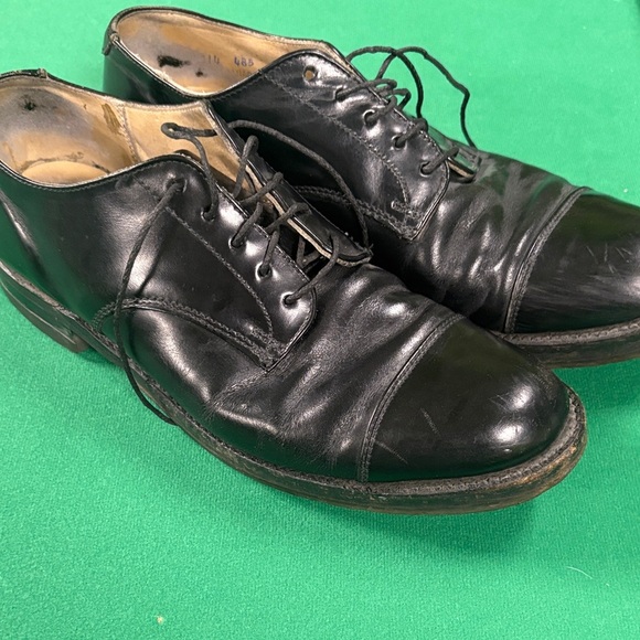 Classic Black Leather Men's Shoes - Picture 1 of 11